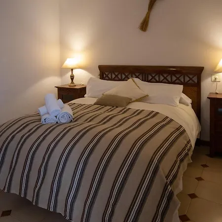 Holiday home La Casa De La Lela Setenil De Las Bodegas